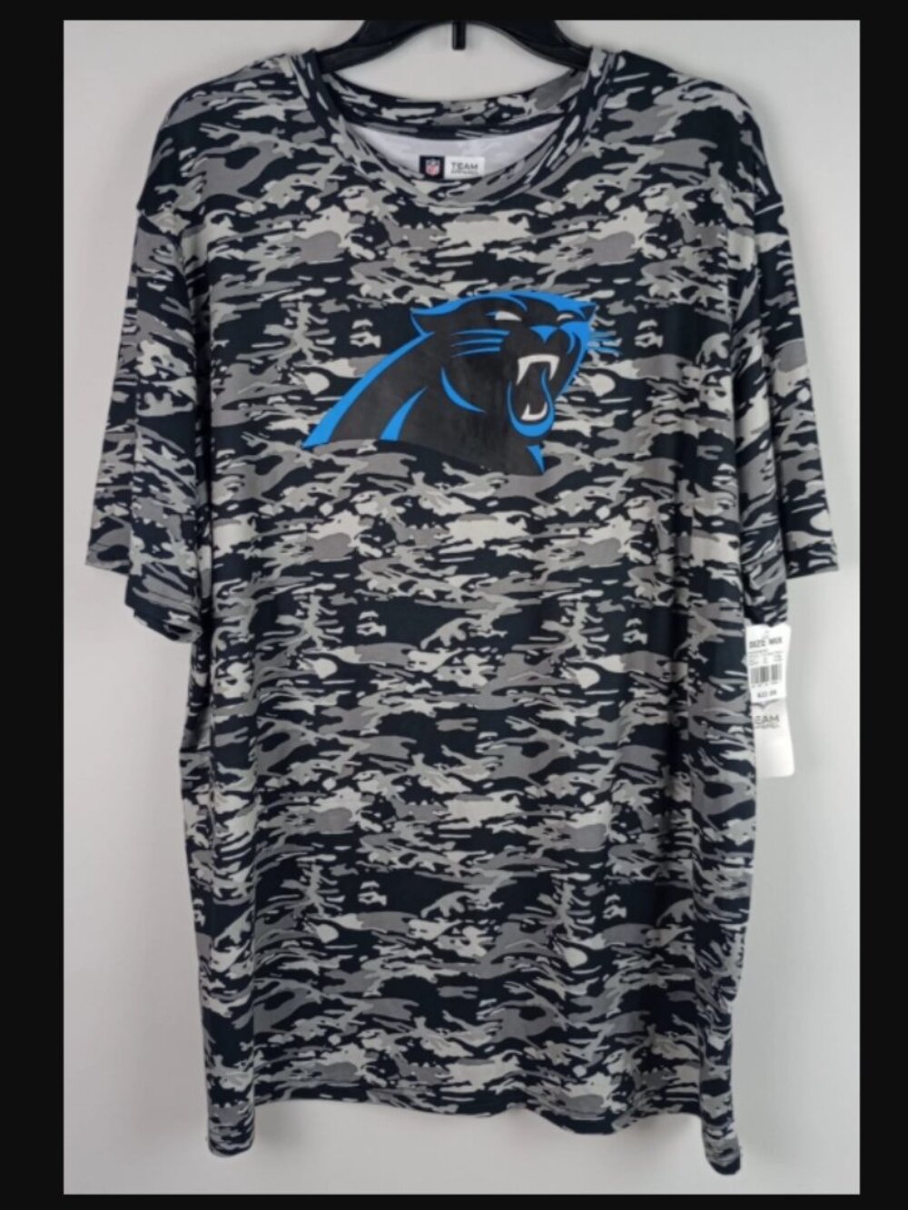 NWT Team Apparel Mens XL Gray Black Camo NFL Carolina Panthers Graphic Tshirt